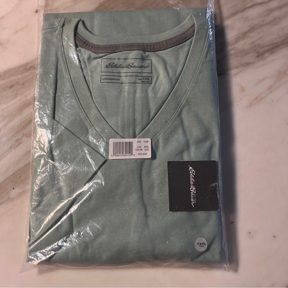 NWT Eddie Bauer V-Neck Short SleeveTee 100% Cotton Tall 3XL